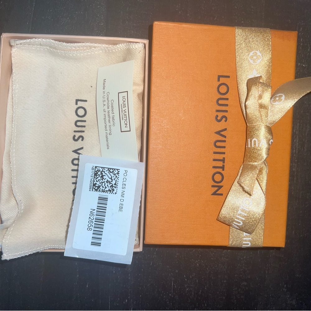Authentic Louis Vuitton Key Pouch